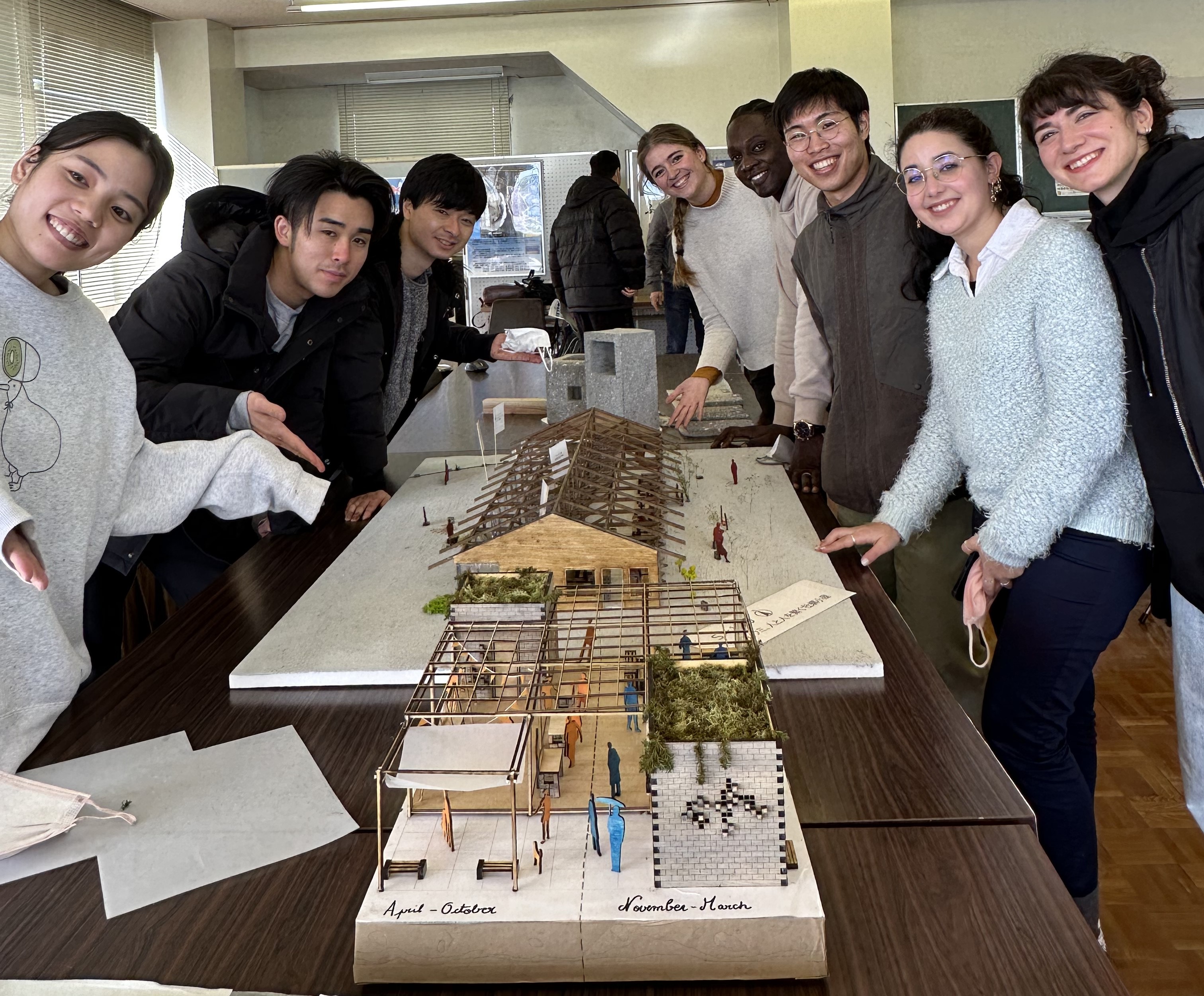 発表を行った、九州大学大学院の学生の皆さんの画像